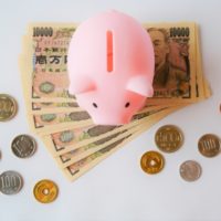 シングルマザーの子供の奨学金。小中学校入学前に活用できる給付金や、毎月給付される奨学金を知ろう！